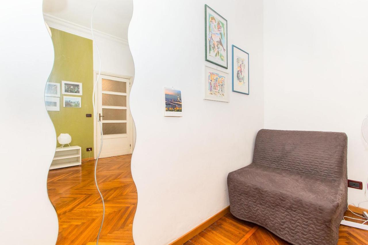 Mercato Centrale Colorful Flat Appartement Turijn Buitenkant foto